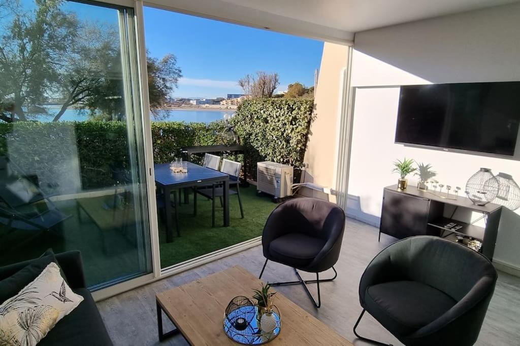 Le Neuburg Sur La Plage Vue Mer Climatisation Piscine Parking 塞特港 外观 照片